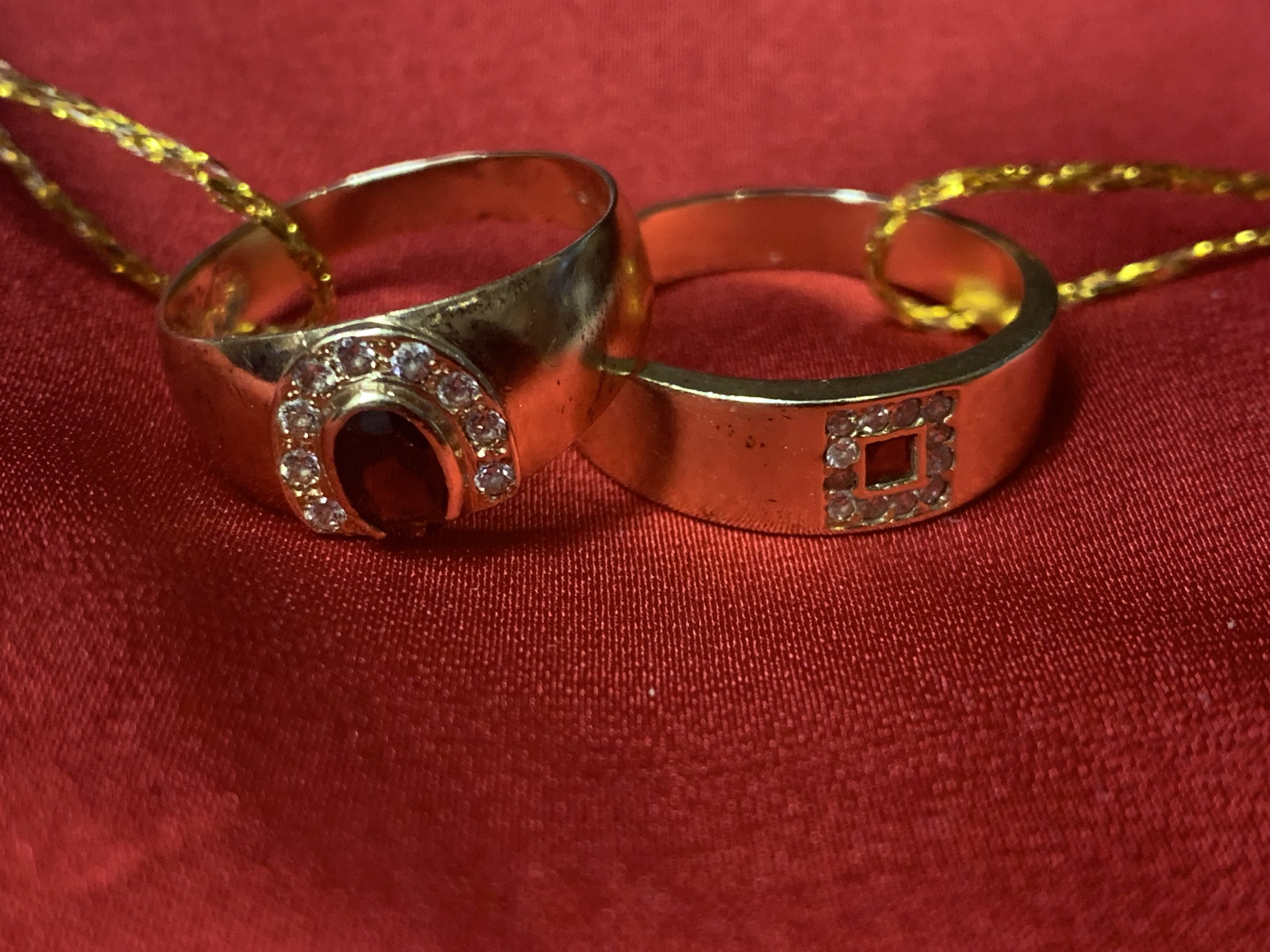 Dwa pierścionki 97/26/L SB